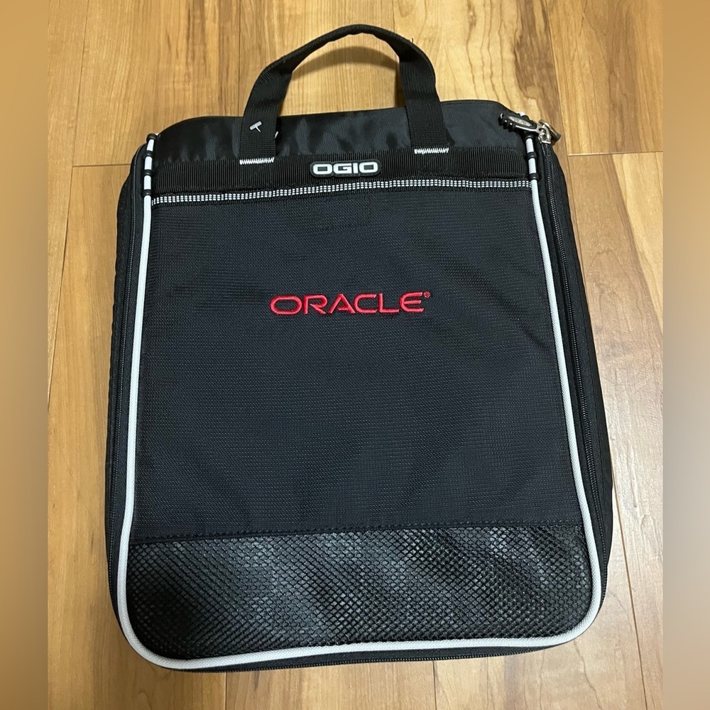 OGIO Oracle Laptop Bag Briefcase | Padded Tech Work Bag | Black